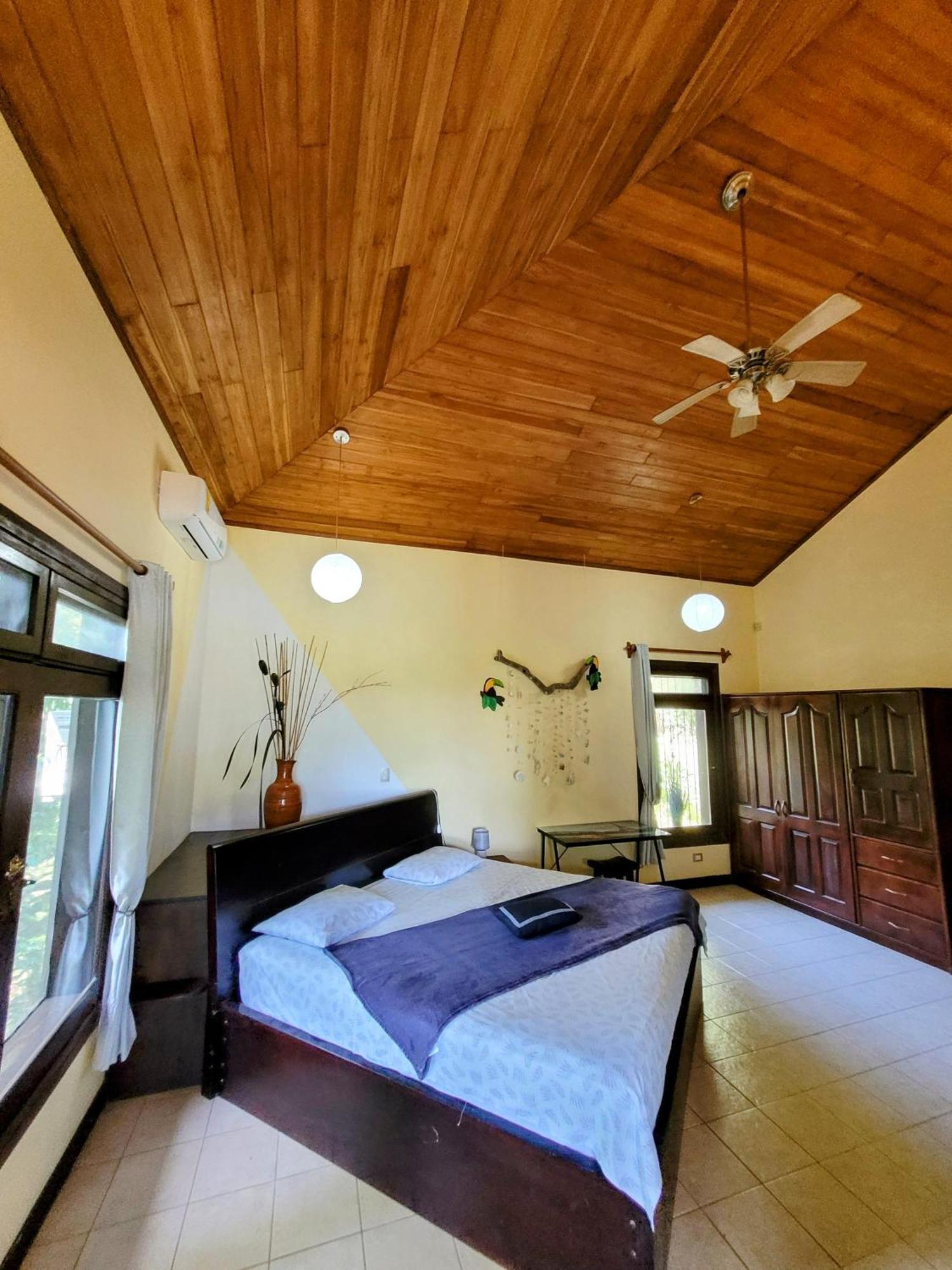 Villa Martina Palmgarden Sámara Habitación foto